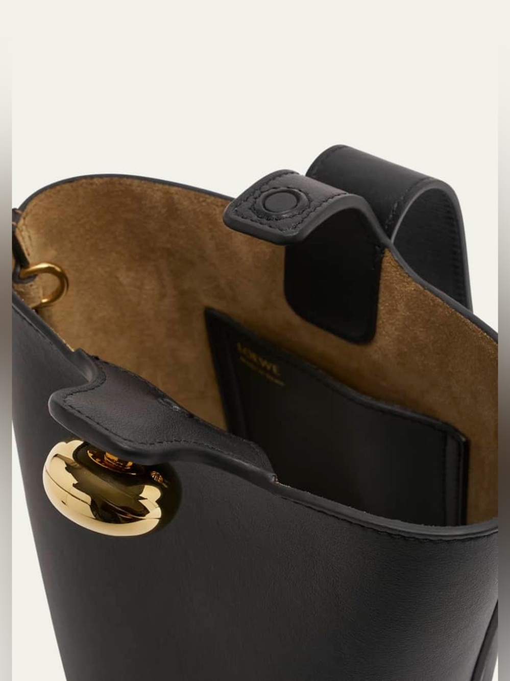 Loewe Pebble Bucket/Crossbody Bag - Picture 5 of 14